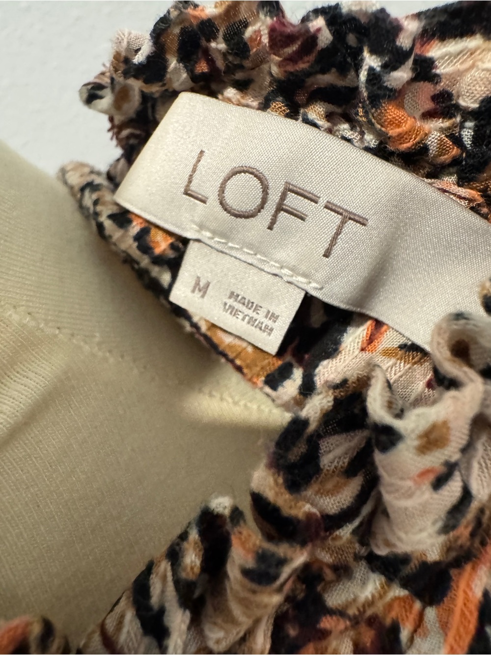 LOFT Multicolor Abstract Ruffle Sleeve Blouse - Picture 2 of 2
